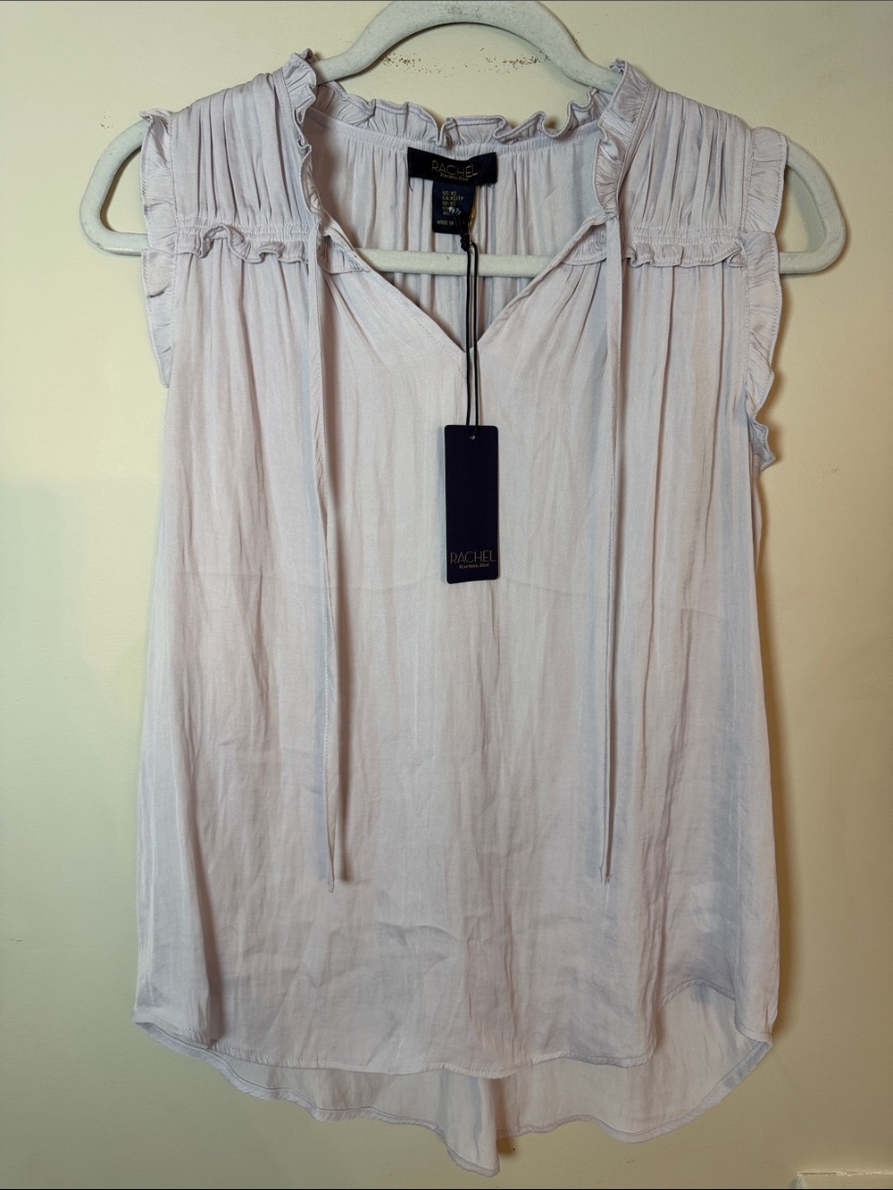 RACHEL Rachel Roy NWT Light Lavendar Ruffle-Trim Sleeveless Tie-Neck Tank. XS